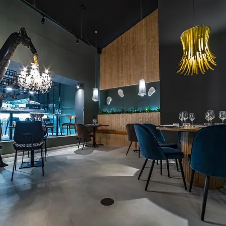 19 Tile Ceramic Concept - By Unlock 4* 칼다스하이냐