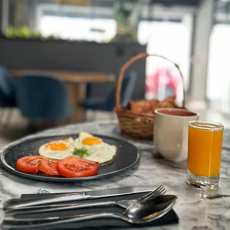 19 Tile Ceramic Concept - By Unlock Gasthof