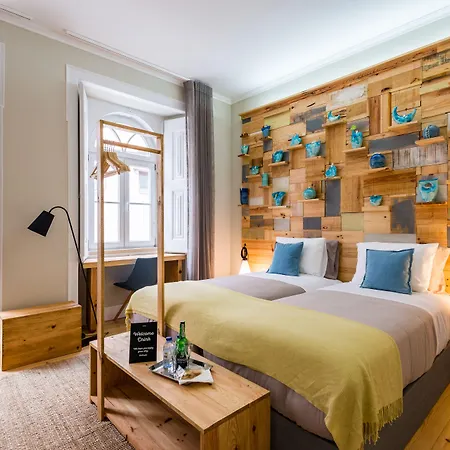 19 Tile Ceramic Concept - By Unlock Gasthof Caldas Da Rainha