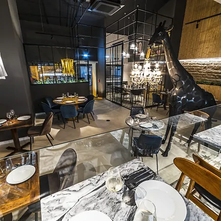 19 Tile Ceramic Concept - By Unlock Caldas Da Rainha