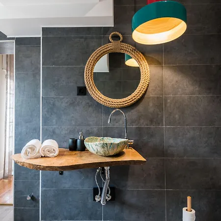 19 Tile Ceramic Concept - By Unlock Gasthof