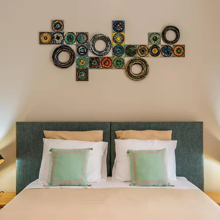 19 Tile Ceramic Concept - By Unlock Gasthof