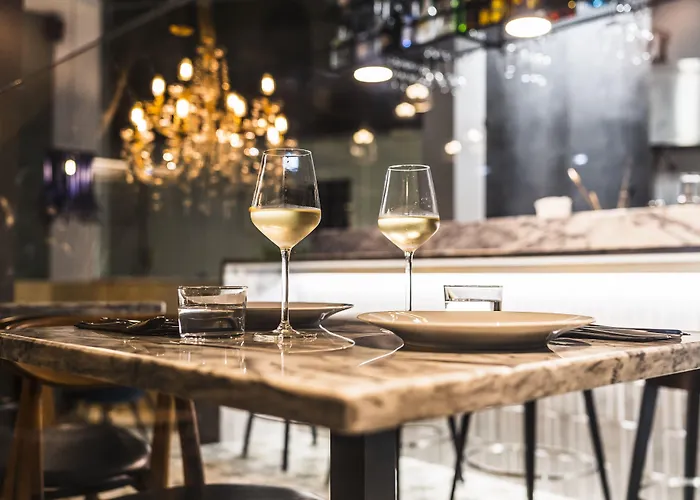 Gæstehus 19 Tile Ceramic Concept - By Unlock Caldas Da Rainha